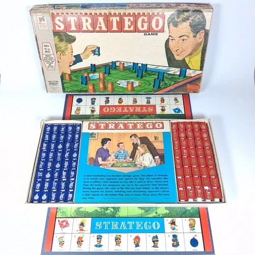 Stratego Vintage Board Game 1961 Milton Bradley No 4916 Complete