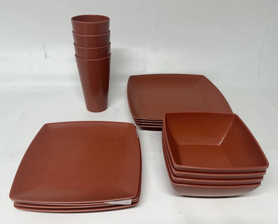 Gibson Home 16 Piece Square Melamine Dinnerware Set Plates Bowls Cups Red - Image 2 of 4