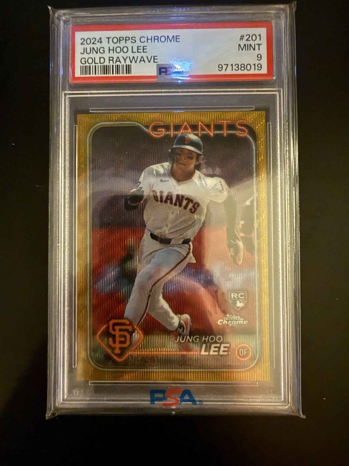 Topps 2024 Chrome Jung Hoo Lee RC Gold RayWave /50 #201 PSA 9 Giants