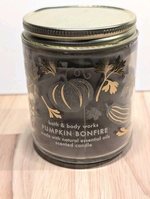 Bath & Body Works PUMPKIN BONFIRE 7 Oz 1 Wick Candle LIT 85% Full Smoke Fall