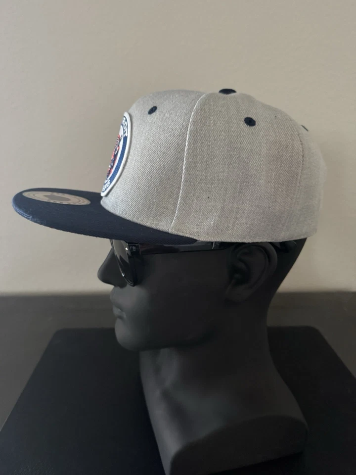 DETROIT TIGERS Retro Throwback 1984 Logo Heather Gray & Blue Snapback Hat NEW ⚾️ - Image 3 of 4