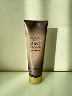 Victoria's Secret Velvet Petals  Shimmer Bodylotion 236ml NEU!