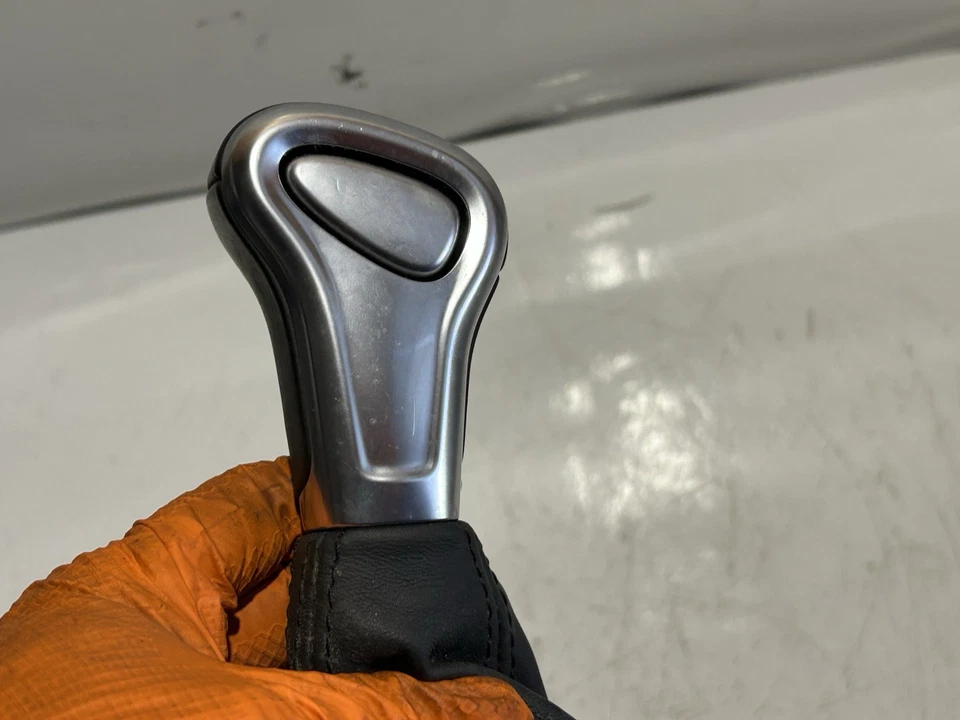 2013-2016 Audi A4 Allroad A5 Q5 Shift Knob and Boot  8K1713139R - Image 3 of 4