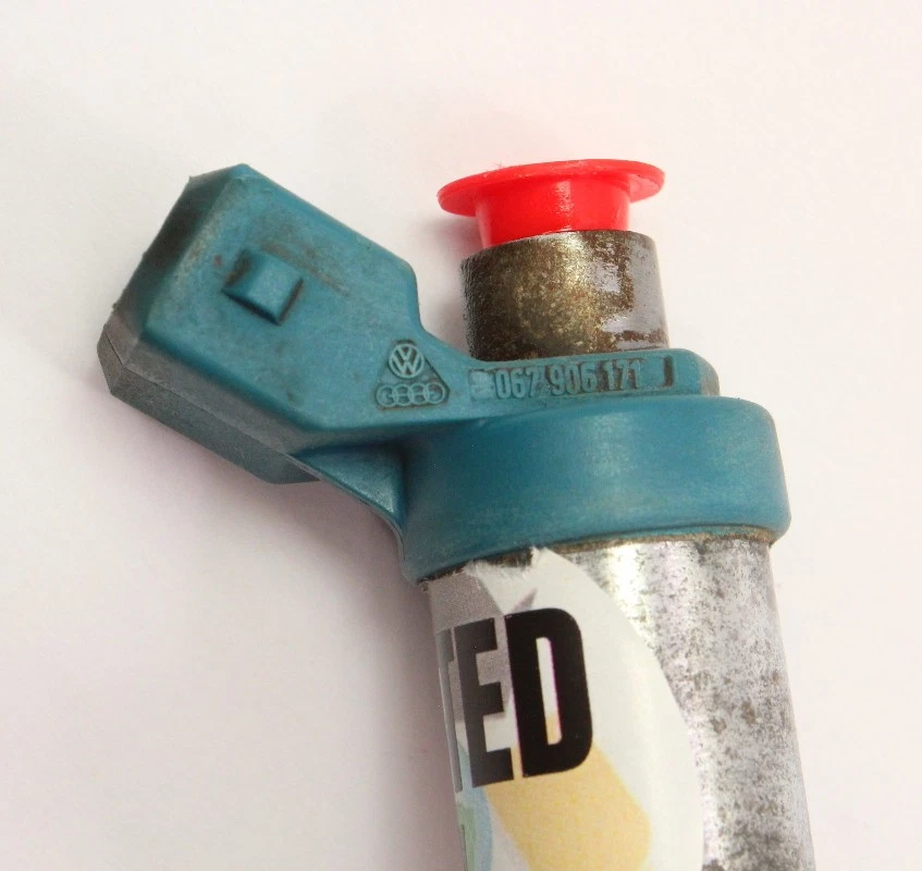 Válvula de arranque en frío VW Jetta Golf Rabbit Scirocco MK1 MK2 - Original - 067 906 171 Foto 4 de 4