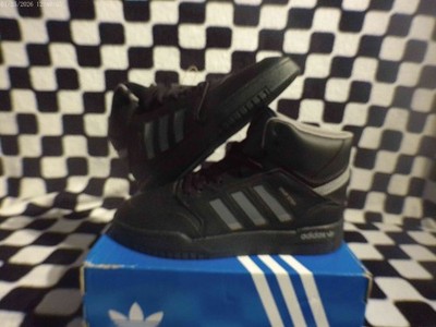 Adidas Drop Step  Black/Grey Size 7 unisex 