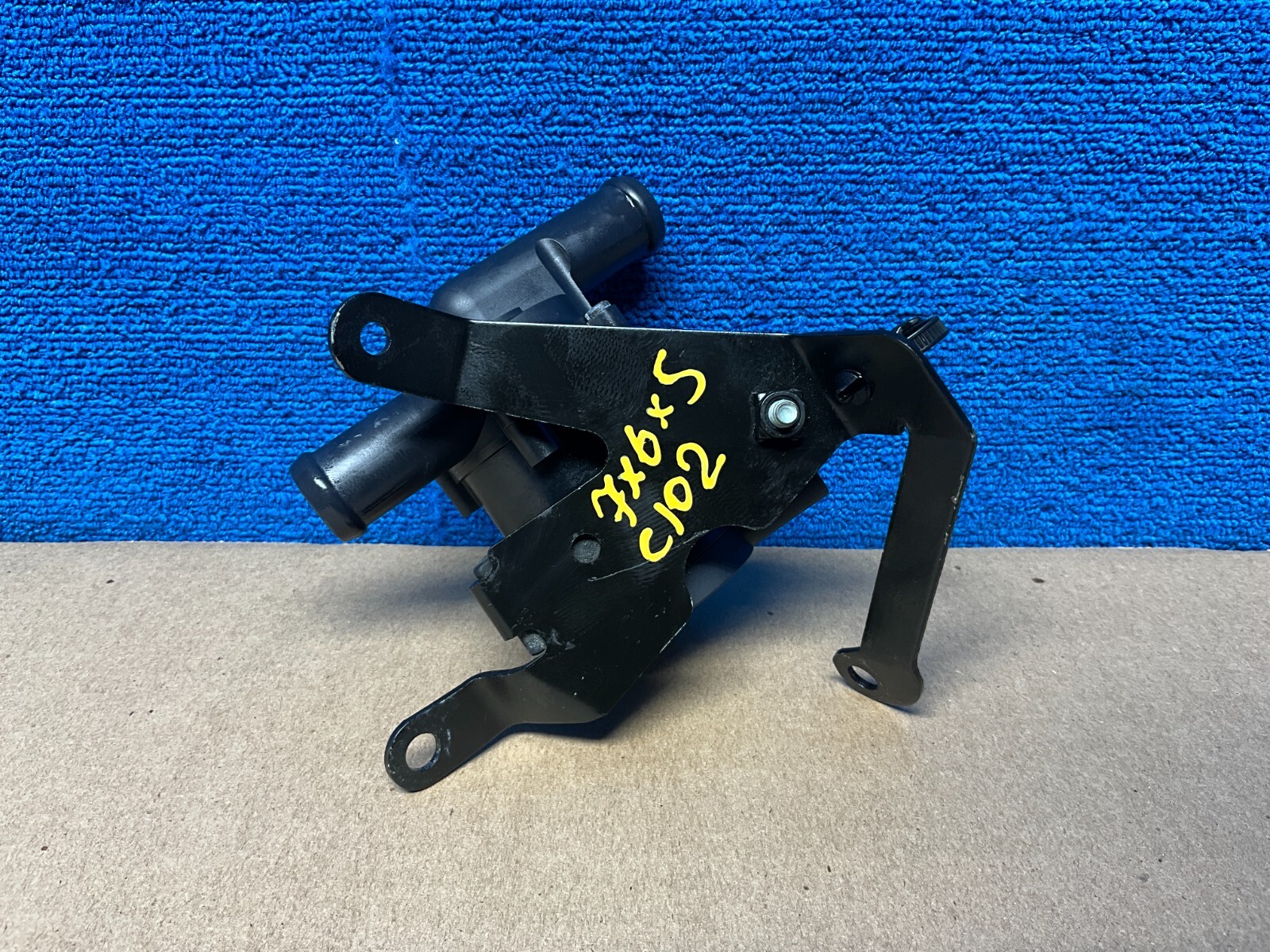 2006-2012 BENTLEY CONTINENTAL RIGHT ENGINE AUXILIARY WATER COOLANT PUMP OEM