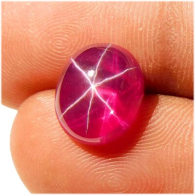 Natürlich Rot Rubin Star 6 Strahlen Exzellent Oval Cabochon 04.90Cts. Loses