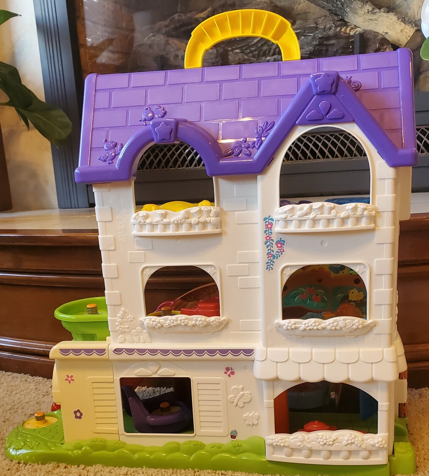 VTech - Go! Go! Smart Friends - Folding Play House Play Set -With Action Figures