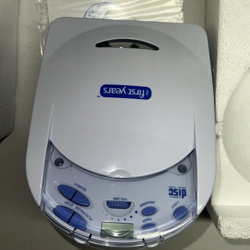 The First Years Crib CD Player with Child-Proof Nightlight Auto Shut-Off Light - Picture 18 of 24