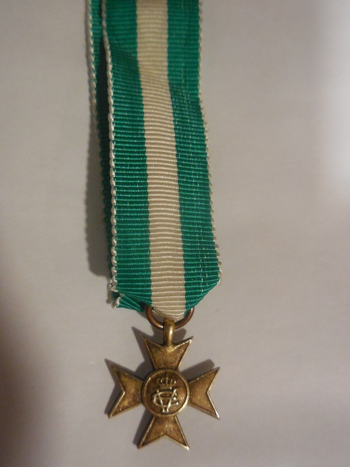Picture 2 of 2