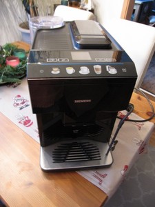 Siemens EQ.500 classic Kaffeevollautomat - Schwarz