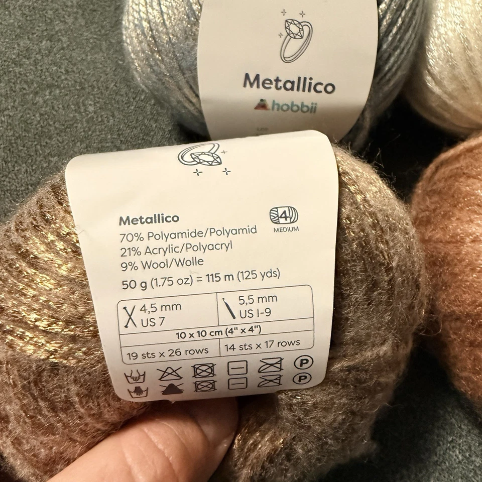 Juego de hilos Hobbii Metallico mediano 4 nuevo con etiquetas Foto 2 de 4