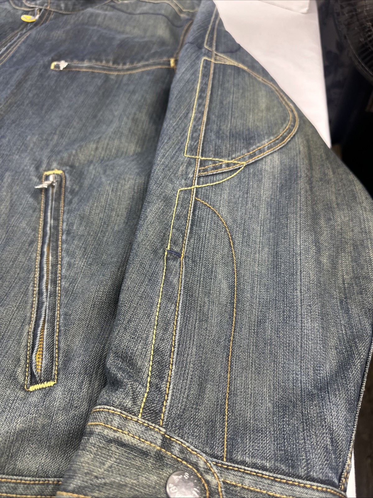 Levi’s SilverTab Sample Denim Jacket Quilted Embr… - image 11