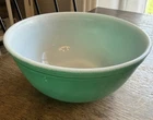 Vintage PYREX 403 GREEN Mixing BOWL  2½ qt