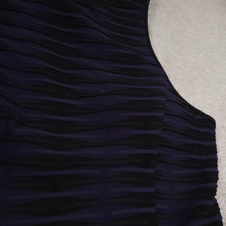 Guess Dress 女式 6 黑色无袖纹理网眼合身喇叭鸡尾酒会 — 第 4/4 张图片