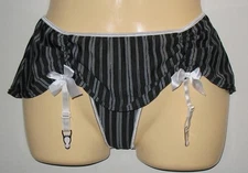 2PC  -  THE LUXE COLLECTION NEW -  BLK / WHT  STRETCH - G STRING PANTY & GARTER