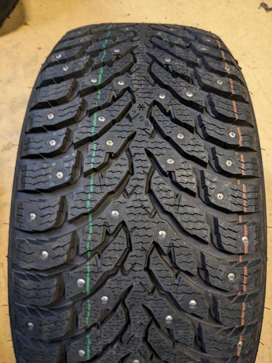 NOKIAN HAKKAPELIITTA 9 STUDDED P 245 45 18 100T XL TIRE TS32337