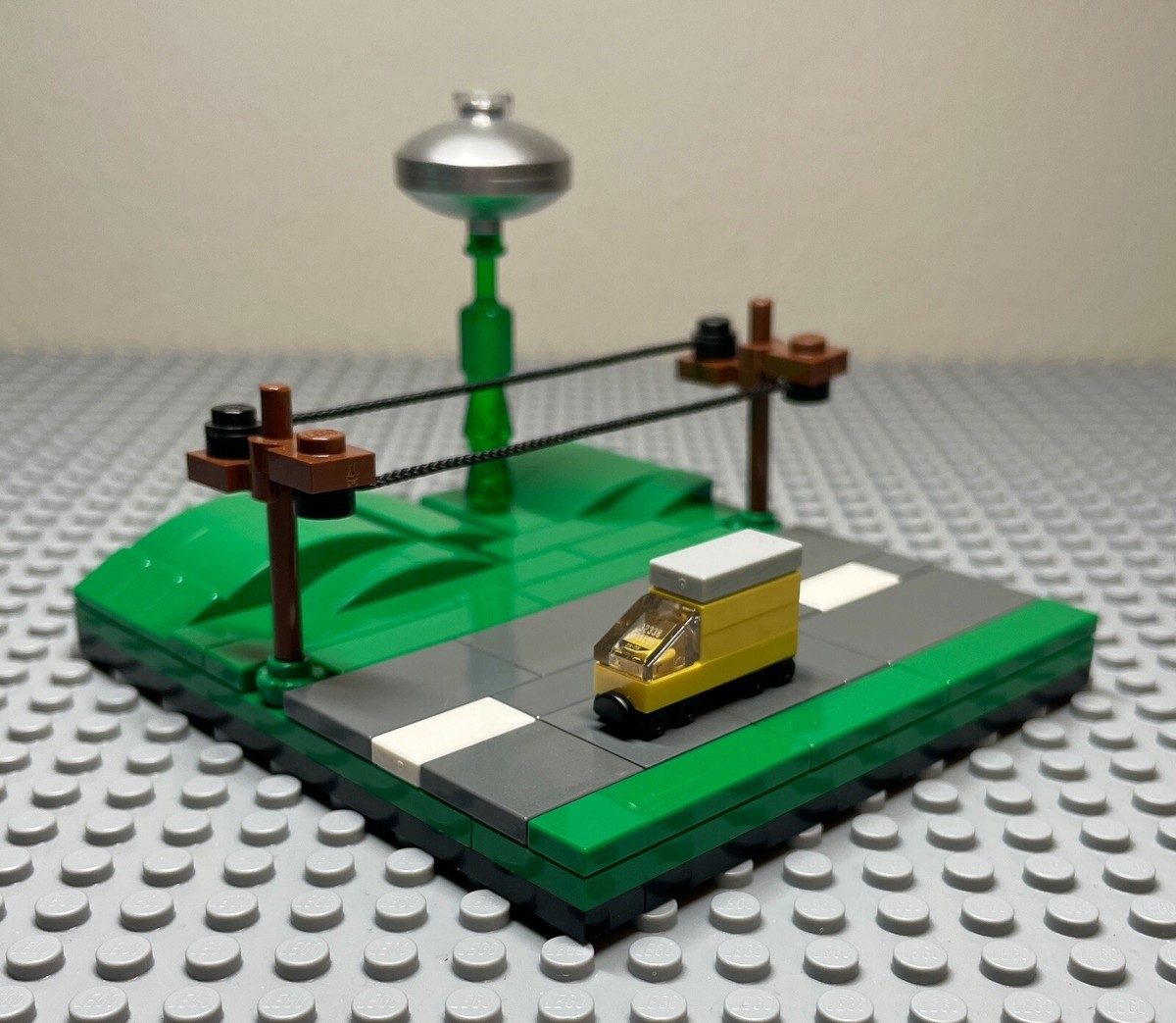 Custom Lego MOC Alien Abduction By The Highway Set Instructions