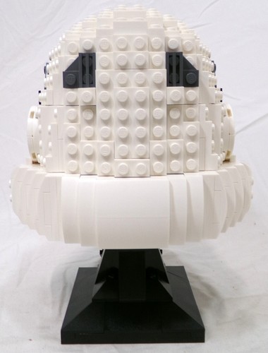LEGO Star Wars 75276 Stormtrooper Helmet 647 Piece Set Complete - Picture 3 of 4