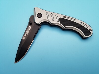 Smith & Wesson Pocket Knife Extreme Ops Linerlock Folding Black Blade Open Box