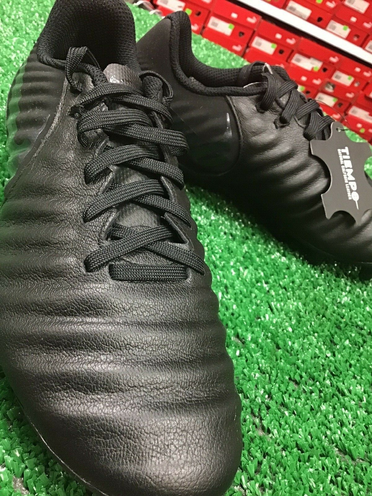 Nike Legend 7 Academy FG Blacked out 