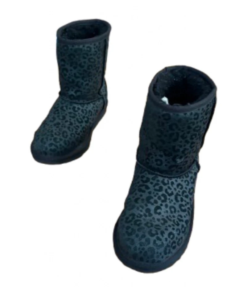 UGG Classic Leopard print Black Boots, Women’s SZ 5 - Image 3 of 4