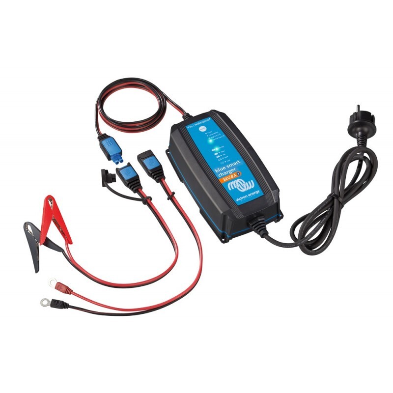 Chargeur Victron Blue Power IP65 24V évite la panne de batterie en hivernage