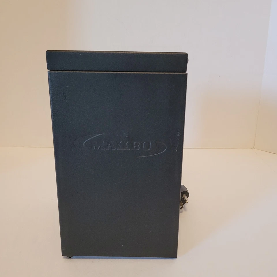 Malibu 300 Watt Power Pack, NO PHOTO SENSOR Low Voltage 8100-0300-01 Landscape - Image 2 of 4