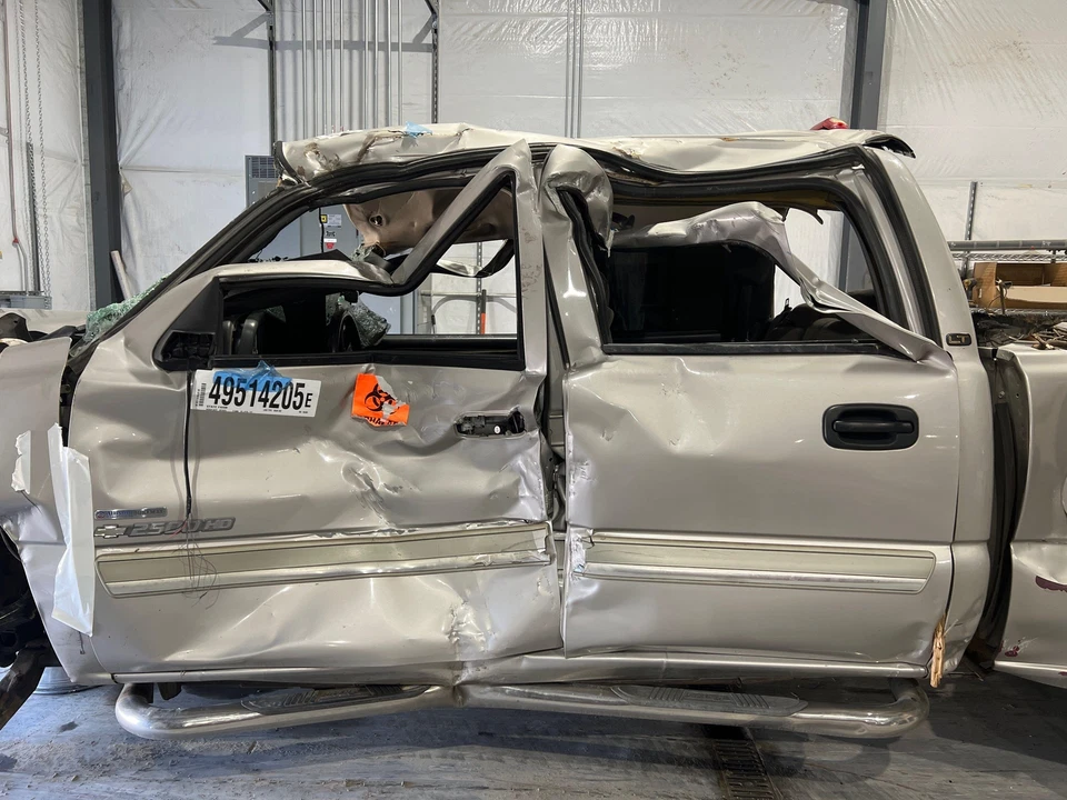 Rear Axle 11.5" 3.73 Ratio GT4 Fits 01-07 Silverado 2500 Foto 4 de 4