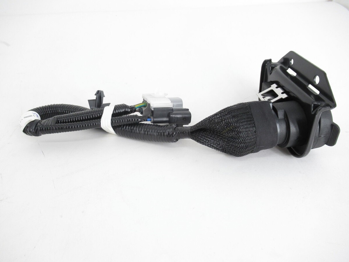 Genuine Toyota Tundra 2007-2014 Tow Hitch Wire Harness 7PIN
