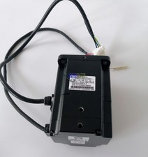 1PCS NEW Yaskawa Servo Motor SGMPH-04A1A-YR61 SGMPH04A1AYR61