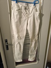 Jeans troué blanc Zara taille 42