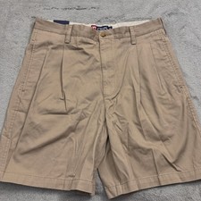 NWT Chaps Men's Pleated Front Shorts, Size 32, Casual Khaki, New With Tags