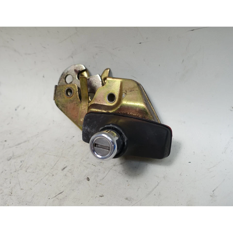BMW E30 1984-1993 serie 3 maletero maletero tapa bloqueo cierre vaso OEM Foto 2 de 4