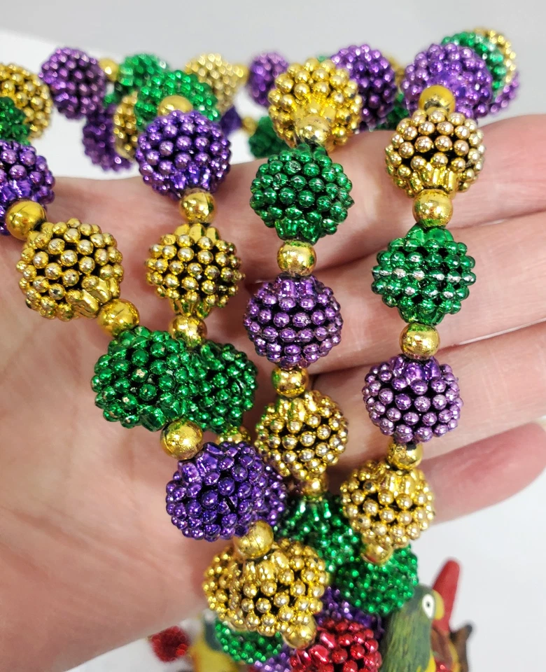 Parrots Animals Mardi Gras Carnival Holiday Theme Party Bead Necklace - Image 3 of 4