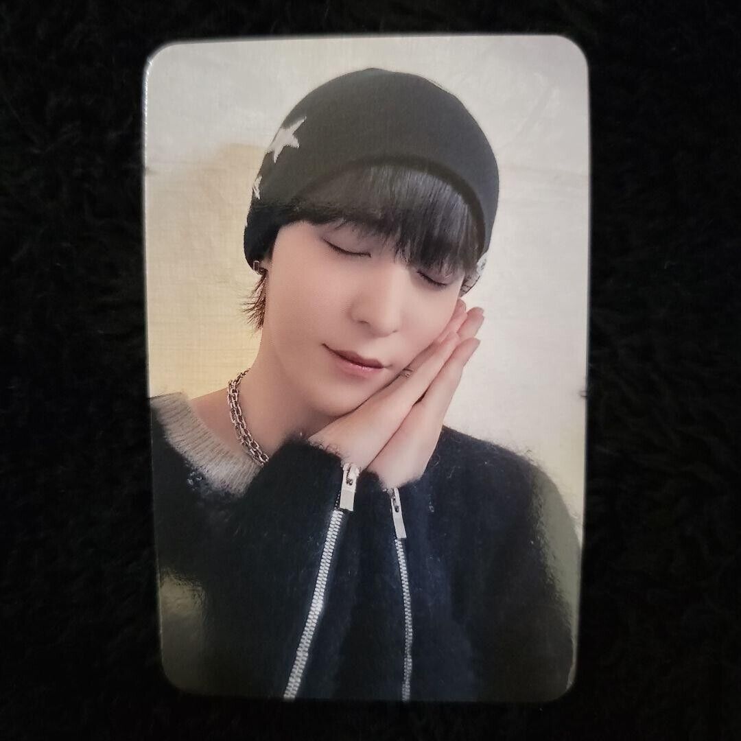 ATEEZ Photocard Complete Set of 8 THE WORLD EP.FIN: WILL ATEEZ Photocard Complete Set of 8 THE WORLD EP.FIN: WILL