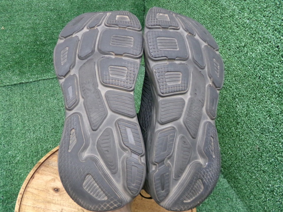 Hoka One One Mens Bondi 7 1110530 BBLC Black Running Shoes Sneakers