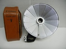 Canon Flash Unit Model V w/ Brown Leather Case Japan Vintage