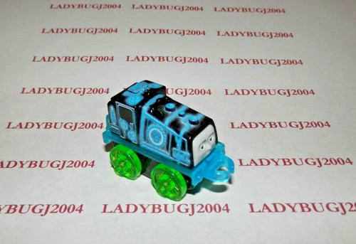 Thomas And Friends Minis 2019/4 X-RAY GATOR #404 - NEW - SHIPS FREE - Picture 4 of 4