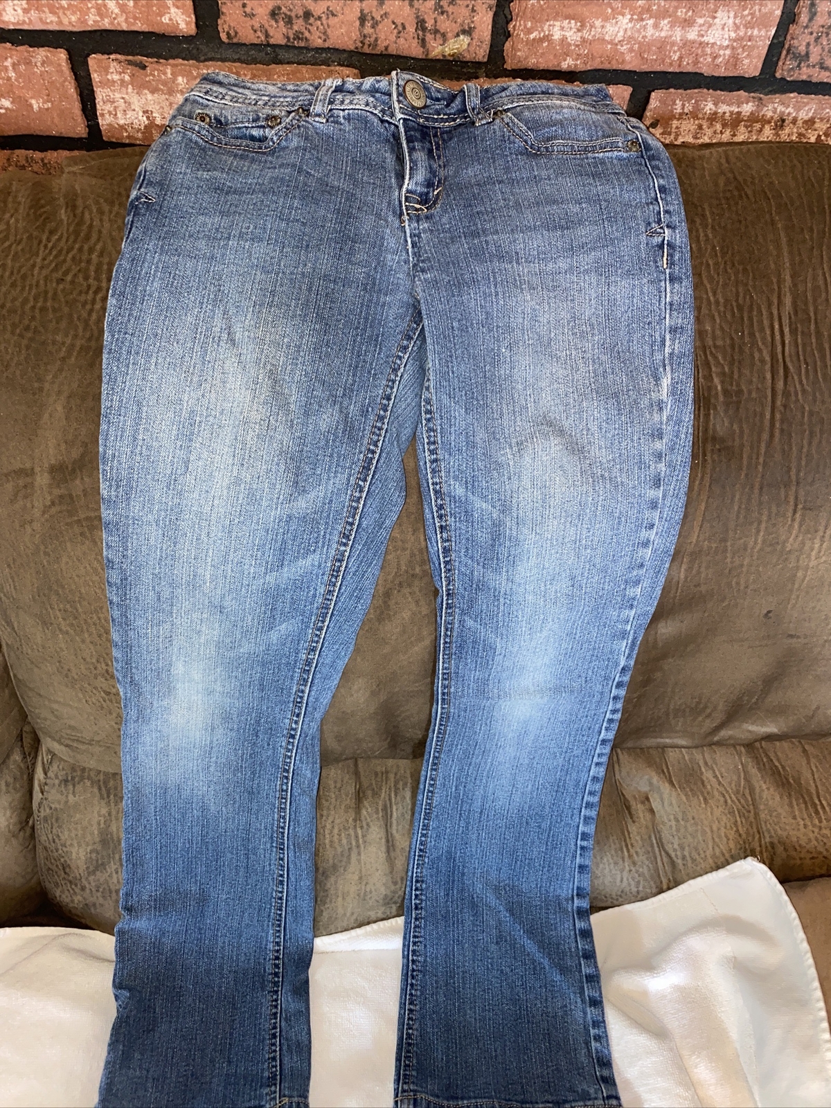 Aeropostale Chelsea Bootcut Denim Jeans Size 00 Short