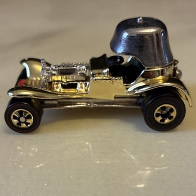 Hot Wheels Baron Diecast Car Gold Silver Black 1:64 VERY NICE BODY ROLLS GOOD 