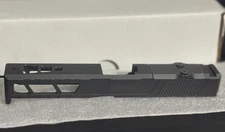 TRYBE DEFENSE Glock 17 gen 4 cut slide Older Vortex venom cut (Docter footprint)