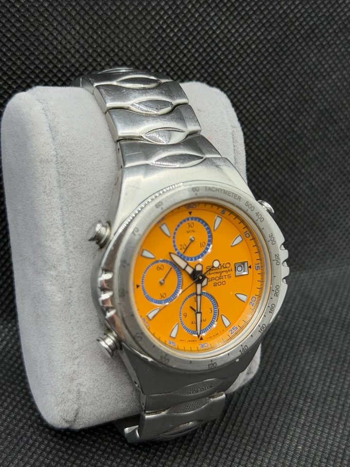 Seiko cronógrafo esportivo 200 7T32-6H50 design Giugiaro relógio mostrador laranja - Imagem 3 de 4