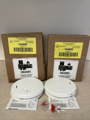 2X First Alert SMCO210 Combo Smoke & Carbon Monoxide Alarm 10-Year Battery Slim