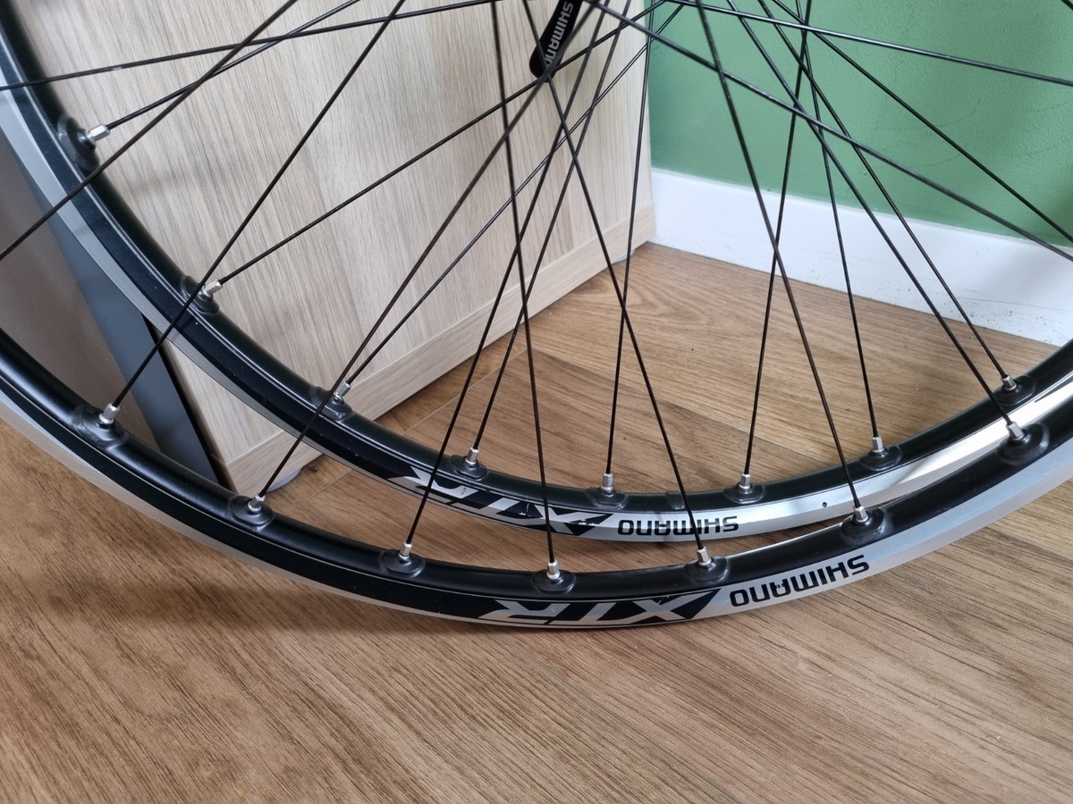 SHIMANO XTR WH-M985 26インチホイールセット 中古品 Shimano XTR WH-m985 26