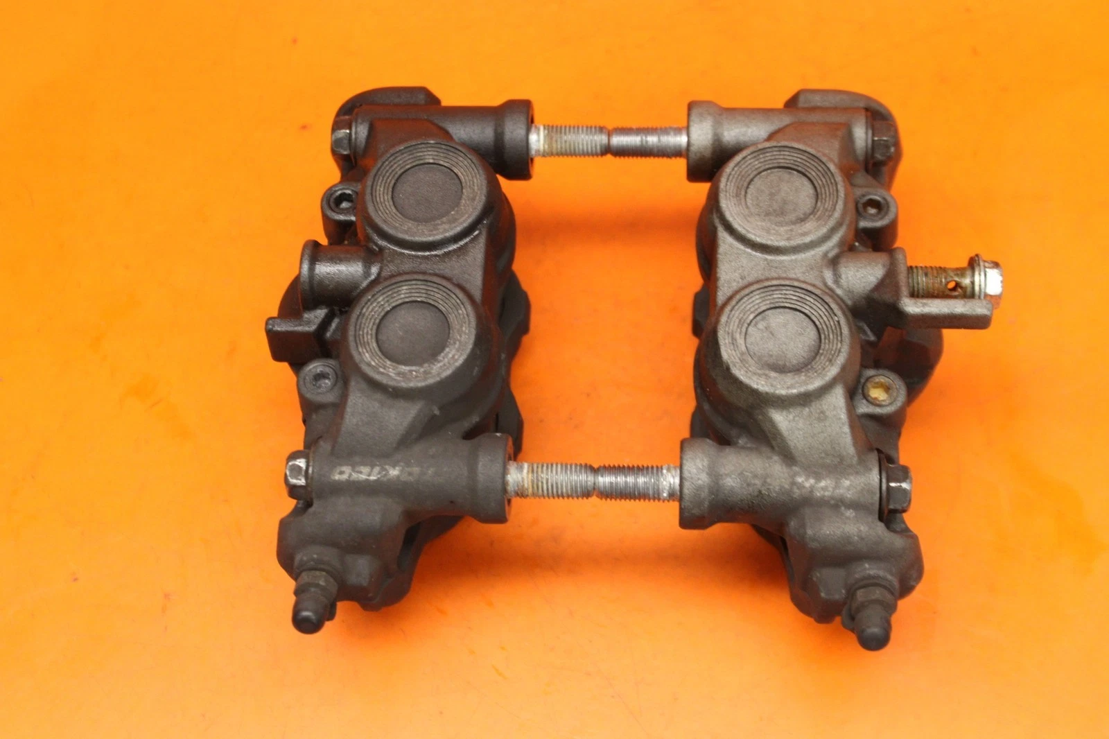 08-10 2008 KAWASAKI NINJA ZX10R OEM RIGHT LEFT FRONT BRAKE CALIPER SET W PADS