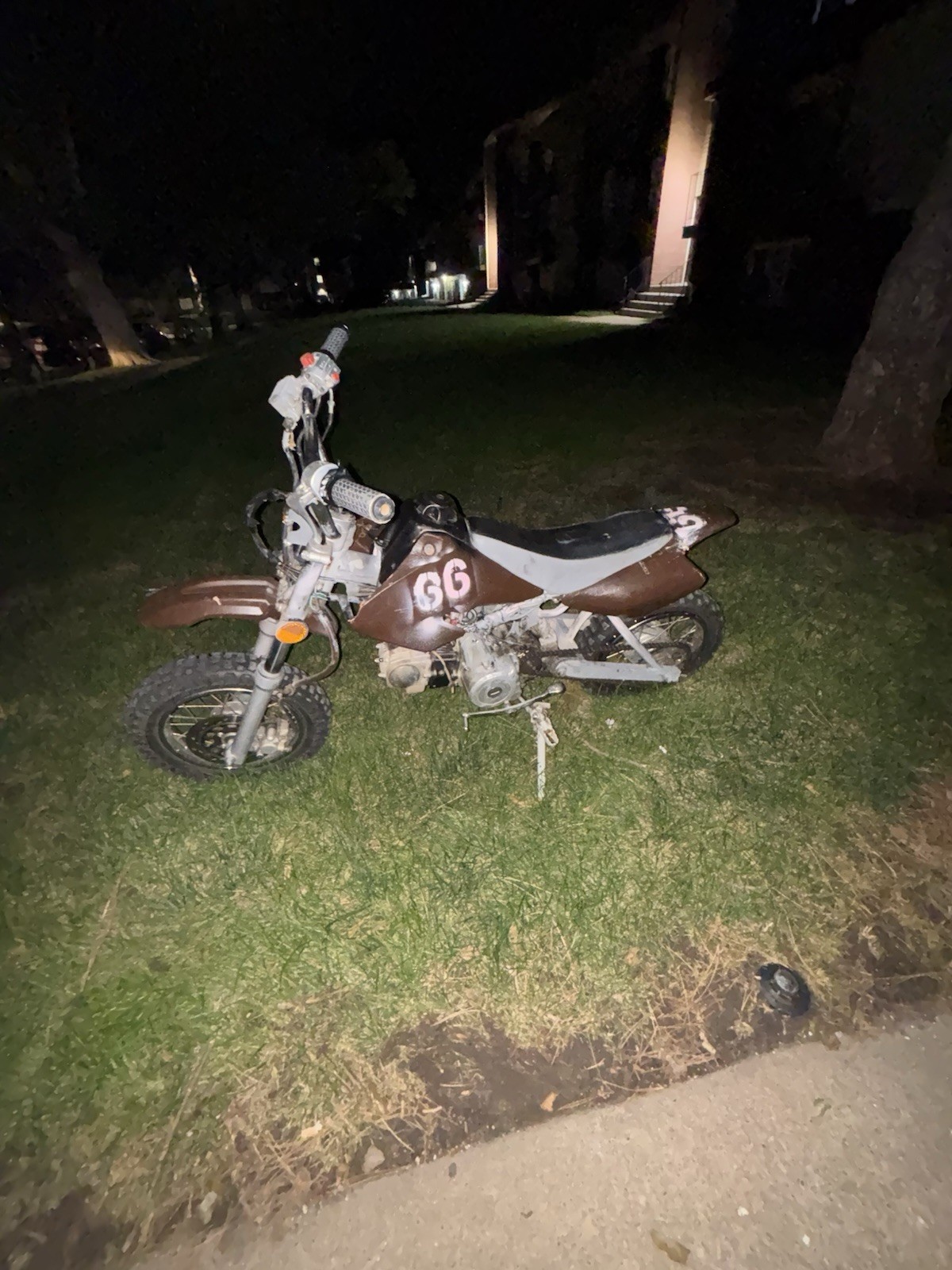 110cc Pit Bike Tire And Inner Tube Broken If You Have 125 Come Get Right Now