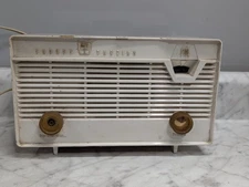 Vintage Sarkes Tarzian FM Tube Radio Model 723-501