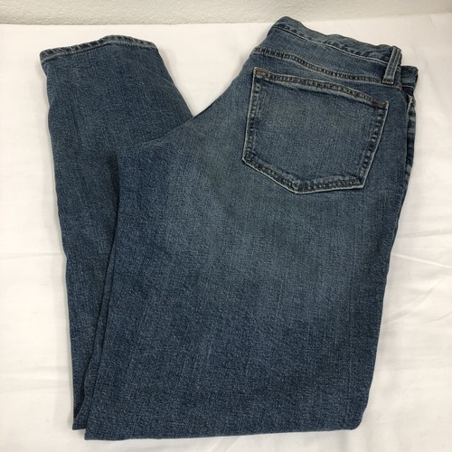 Old navy Mens Blue Athletic Jeans 31x32 Regular Fit Built In Flex Tough Denim - Picture 2 of 5
