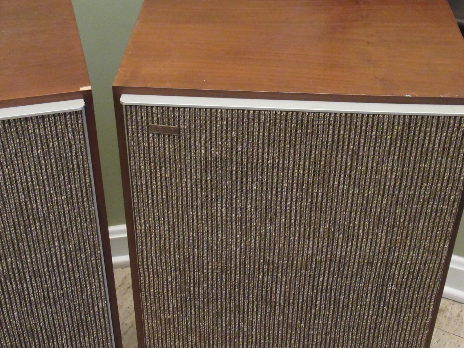 Leak Speakers Sandwich Loudspeakers 15 Ohms Vintage Made In England